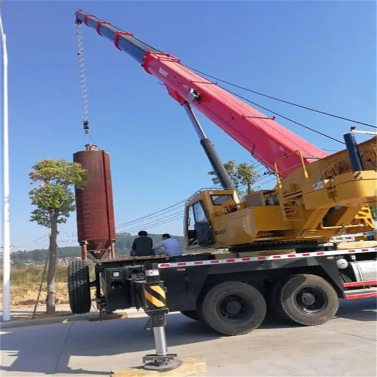 潍坊专业吊车租赁多少钱