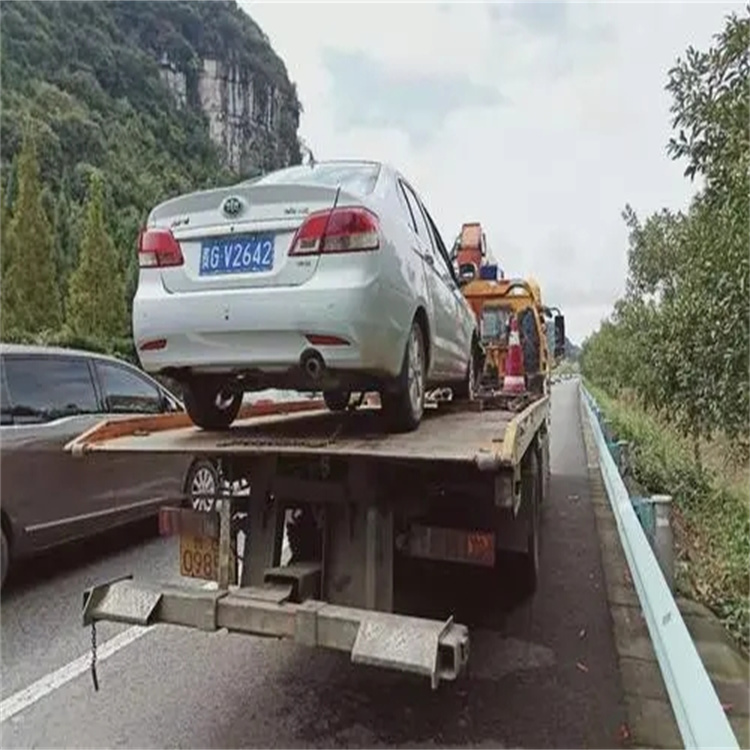 潍坊吊车吊小车正确部位